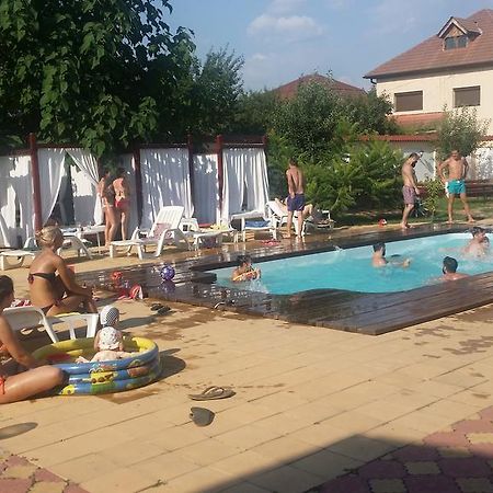 Casa Alba Ξενοδοχείο Râmnicu Vâlcea Εξωτερικό φωτογραφία