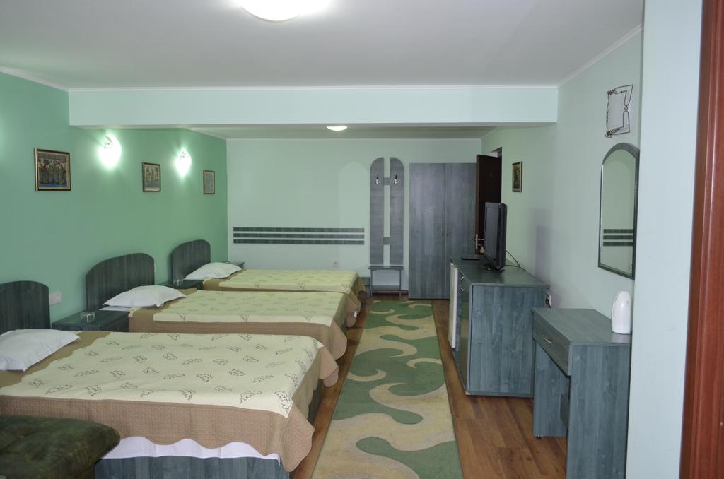 Casa Alba Ξενοδοχείο Râmnicu Vâlcea Εξωτερικό φωτογραφία