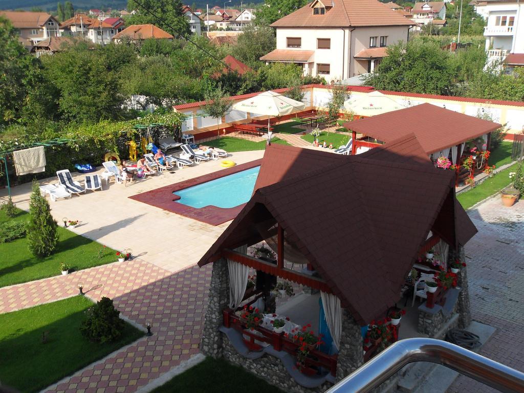 Casa Alba Ξενοδοχείο Râmnicu Vâlcea Εξωτερικό φωτογραφία