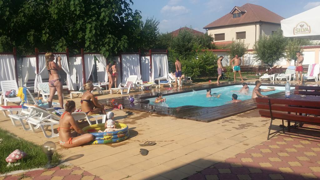 Casa Alba Ξενοδοχείο Râmnicu Vâlcea Εξωτερικό φωτογραφία