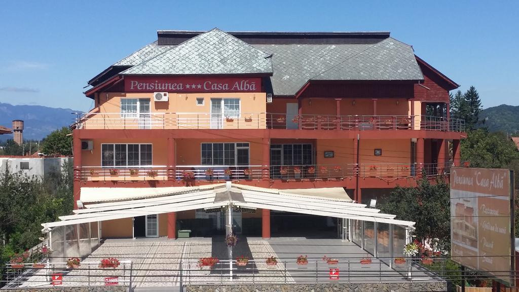 Casa Alba Ξενοδοχείο Râmnicu Vâlcea Εξωτερικό φωτογραφία